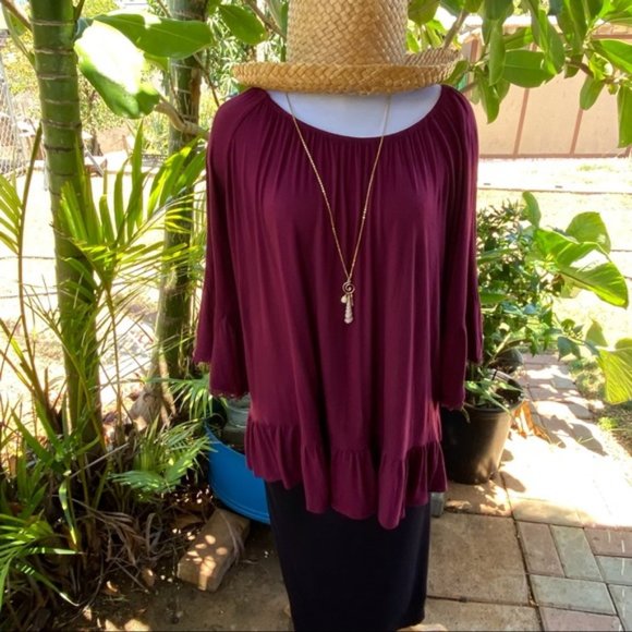 EUC Style and Co magenta/maroon top in 3X 3/4 sleeves  29 inches in length - Picture 3 of 6